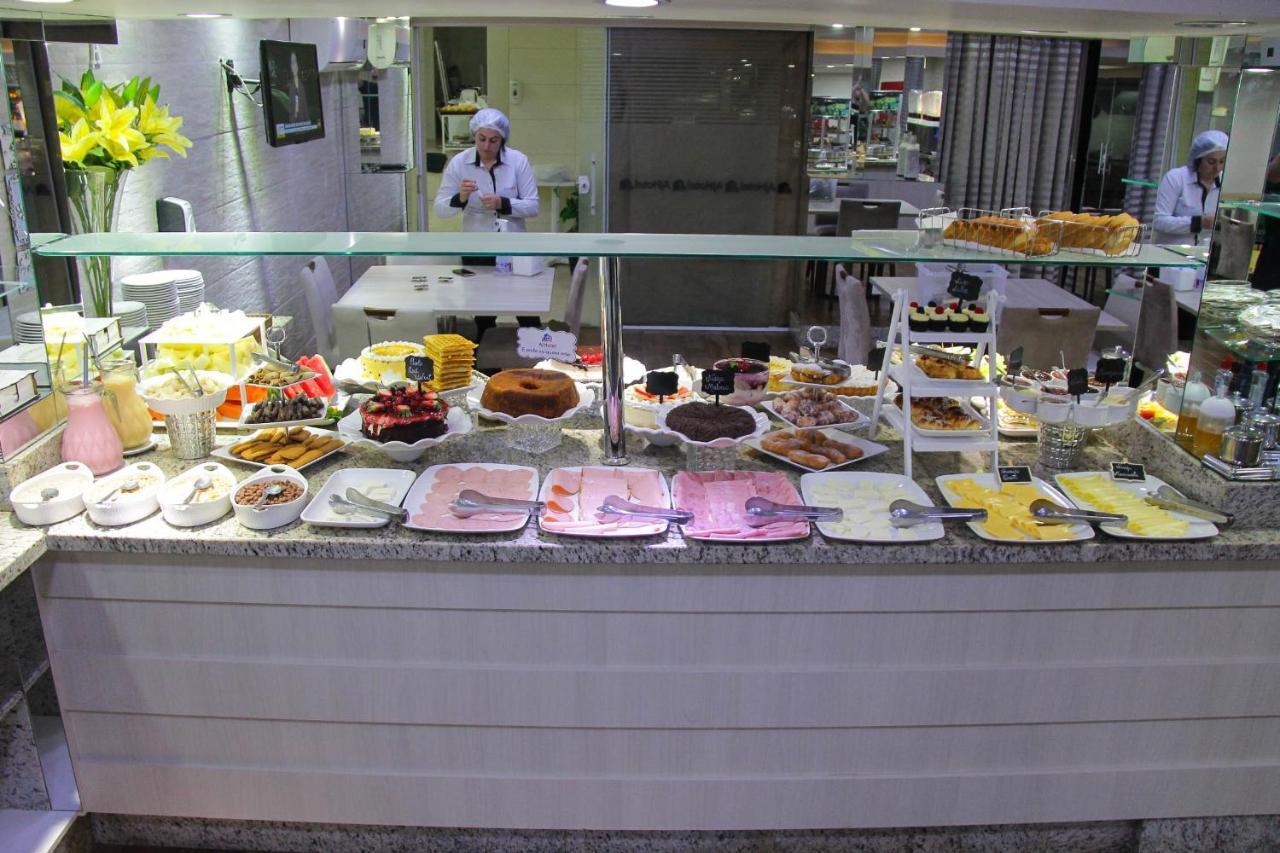 Aj Hotel Chapeco - Facil Acesso Patio Shopping E Rotula Da Bandeira Exteriér fotografie